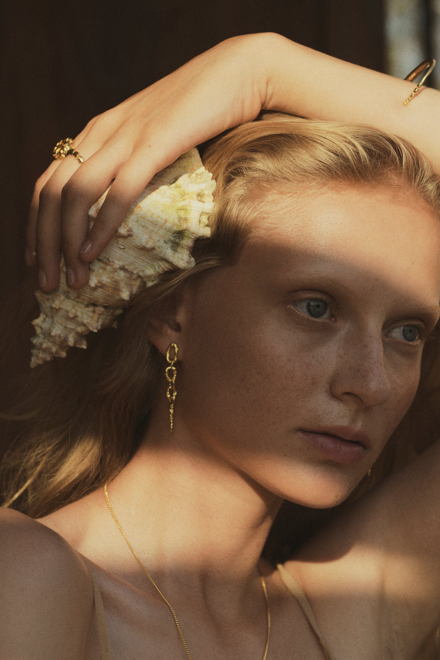 Mira Earrings