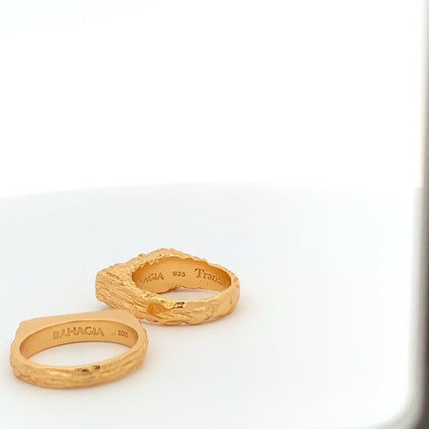 Umbra Ring