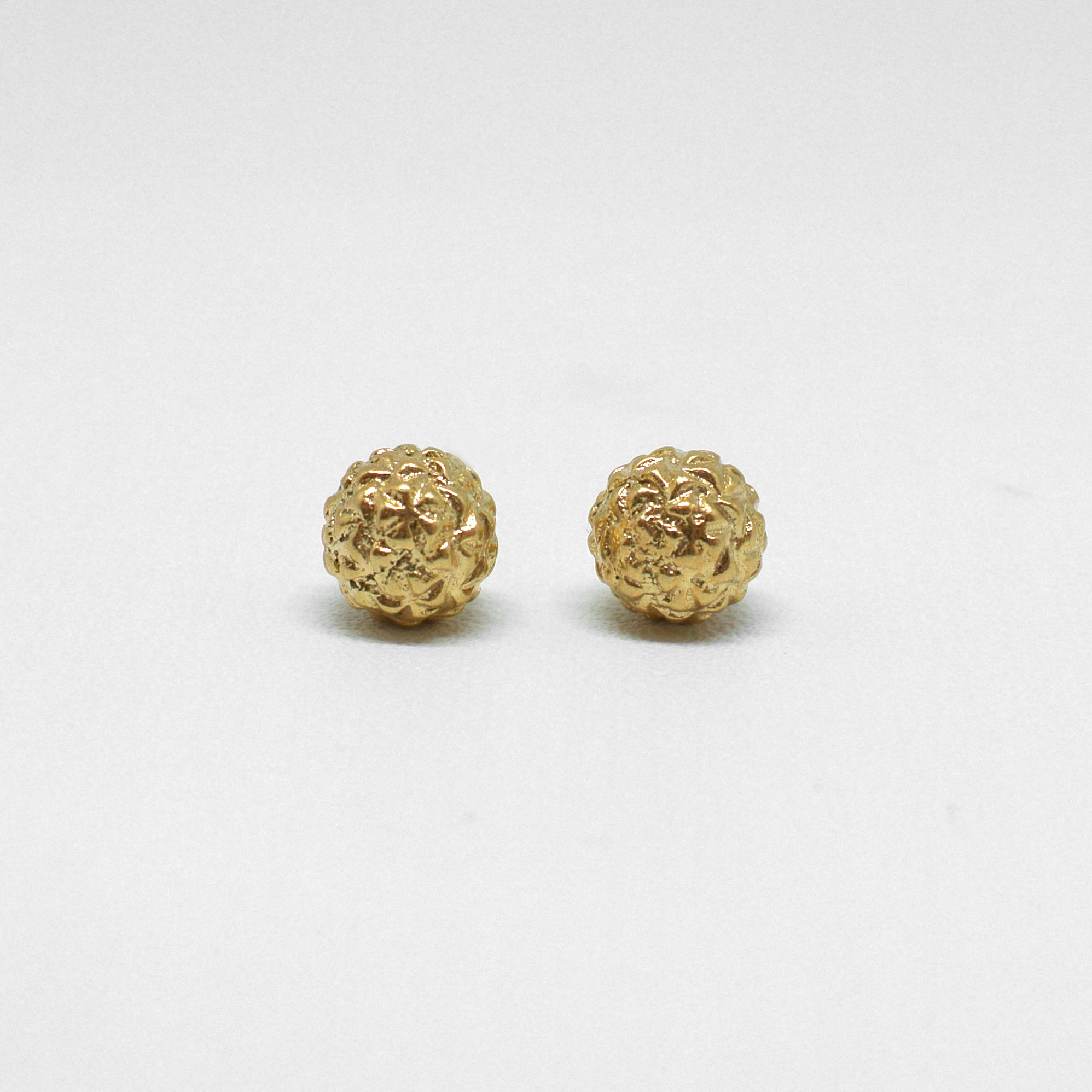 Alpha Studs