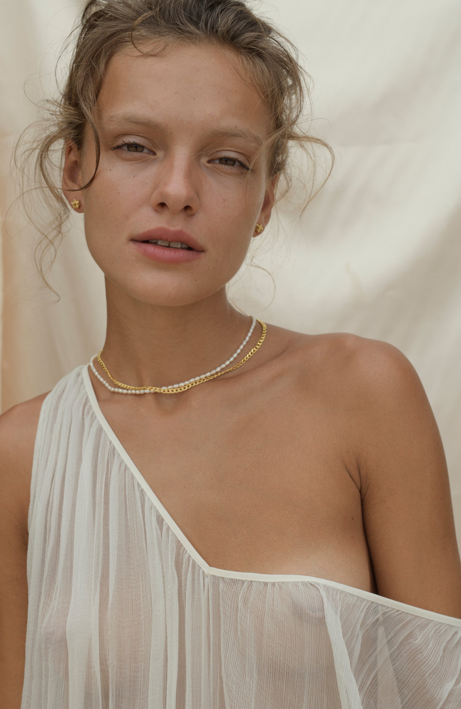Gama Studs